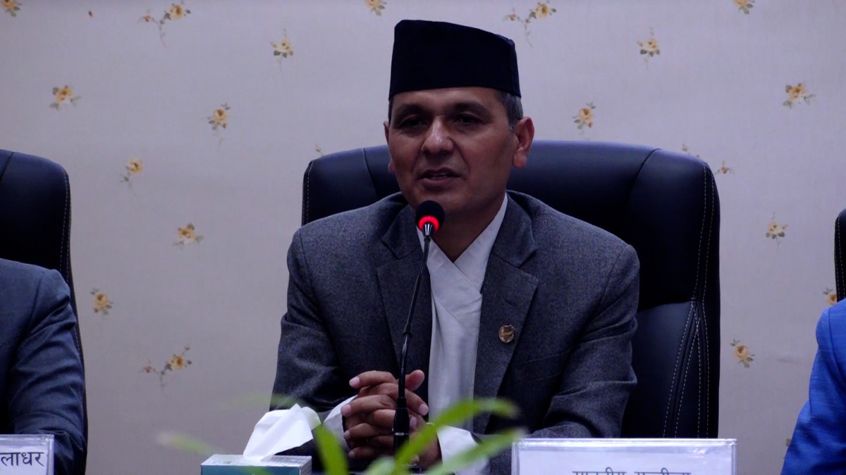 राजनीतिक दबाबमा रोकिएका अनुसन्धान अघि बढ्छ : गृहमन्त्री अर्याल  Barnanmedia