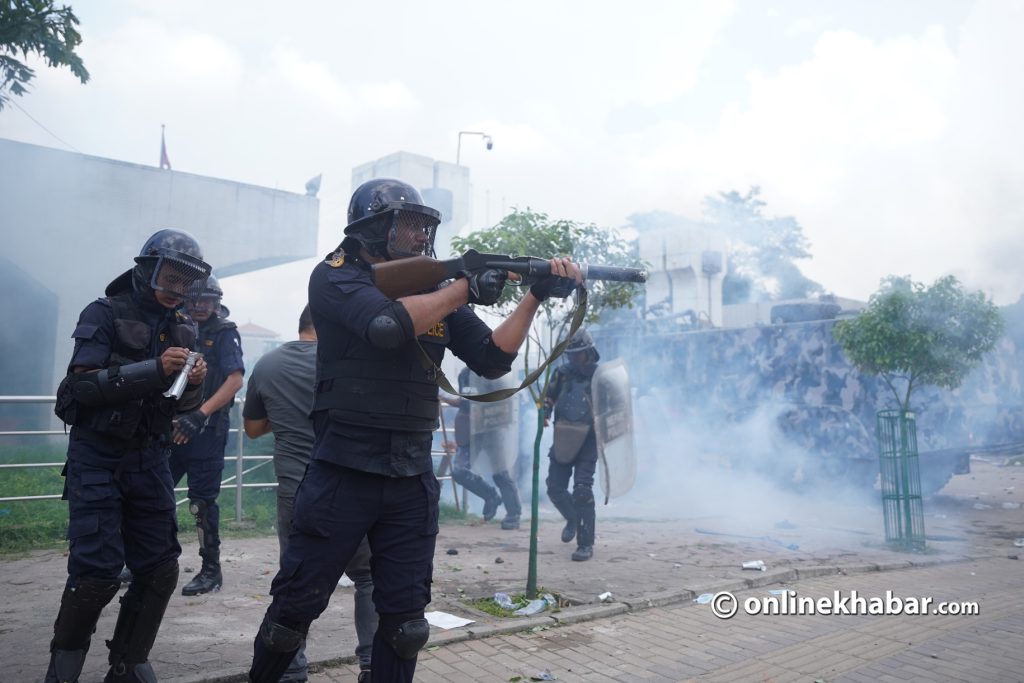 जेनजी प्रदर्शन : ट्रमामा थप दुईको मृत्यु, मृतकको संख्या १७ पुग्यो – Online Khabar