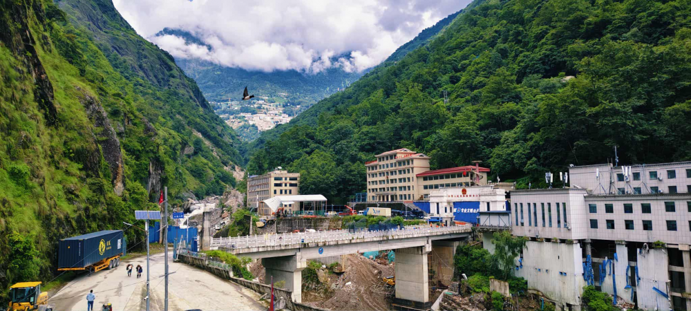 दसैँको मुखमा चिनियाँ पक्षले कन्टेनर कम छाड्दा तातोपानी नाकाका व्यापारी मारमा – Nepal Press