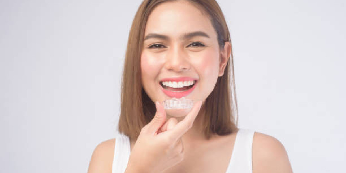 Why Teeth Retainers in Islamabad Are the Real Key to a Permanent Smile