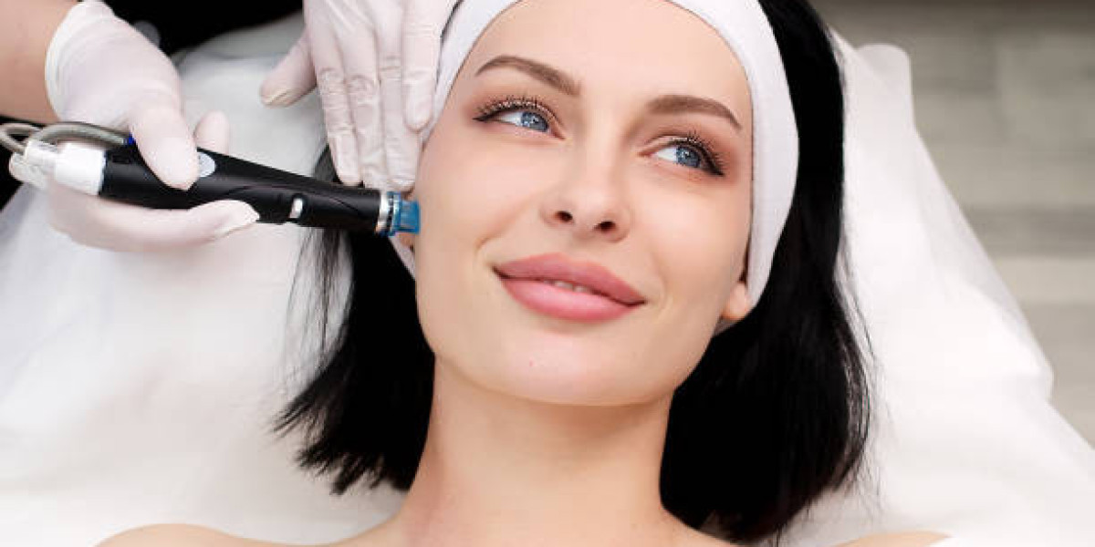 Combat Aging with Hydrafacial: Erase Wrinkles and Boost Collagen