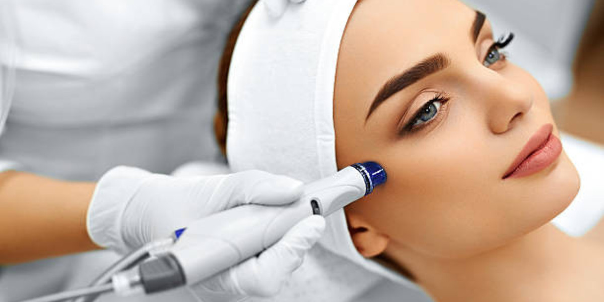 Secrets of Hydratouch Facial for Youthful Skin