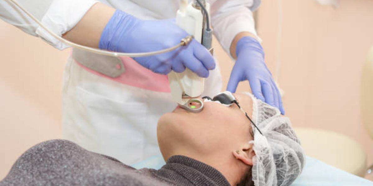 Benefits of Pico Laser Skin Rejuvenation in Riyadh Explained
