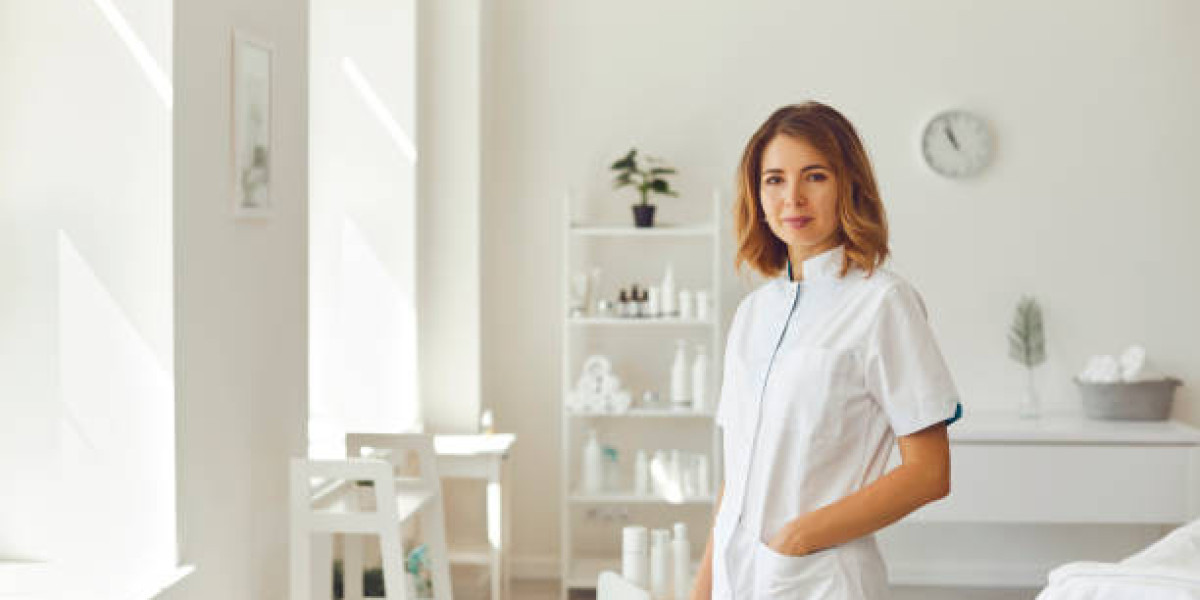 Youthful Skin Secrets Straight from Best Skincare Specialists